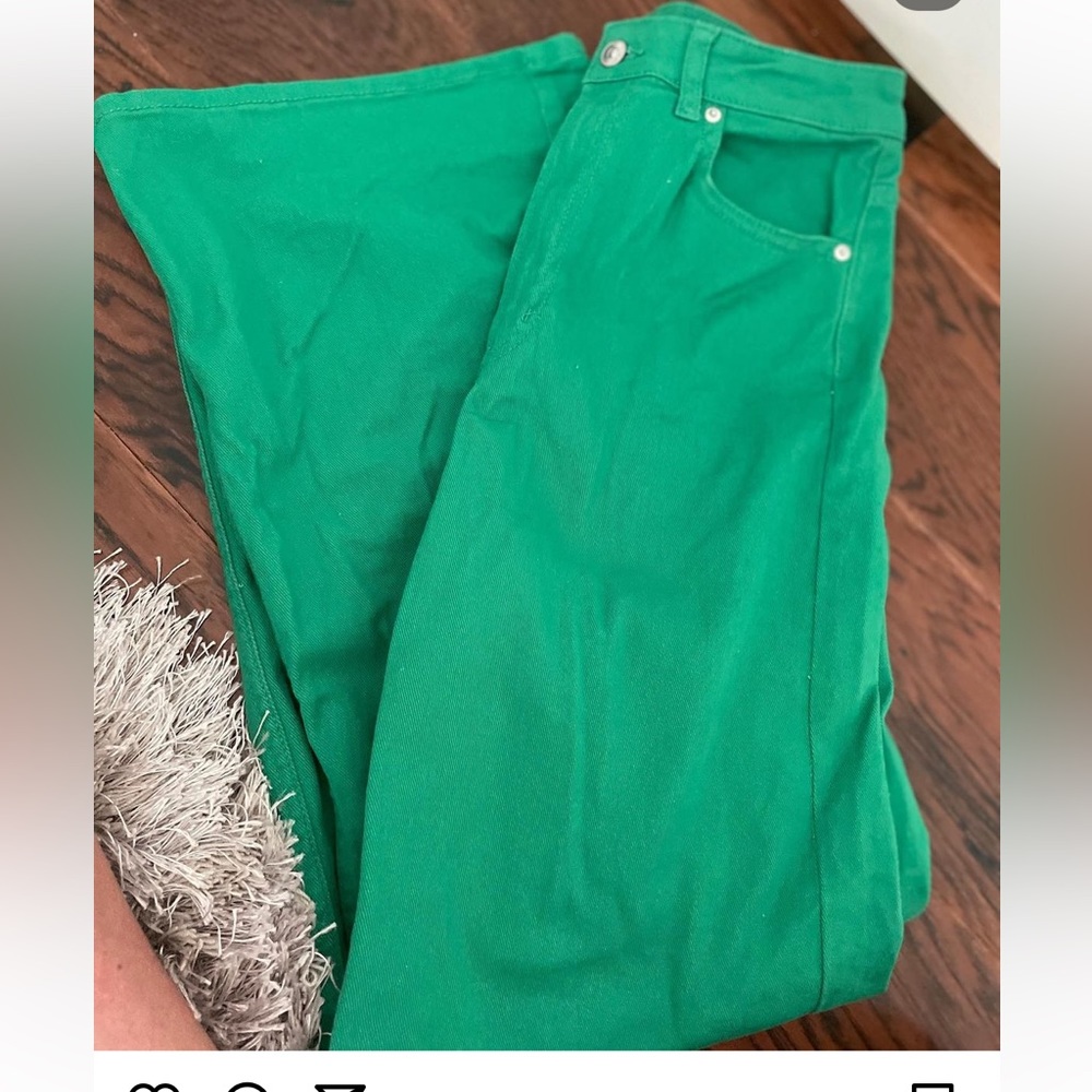 Green jeans